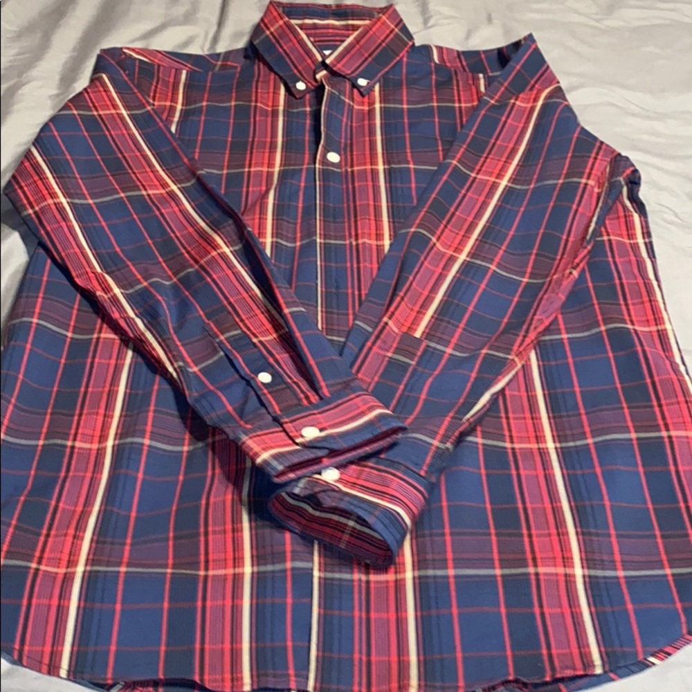 Men’s long sleeve button down shirt